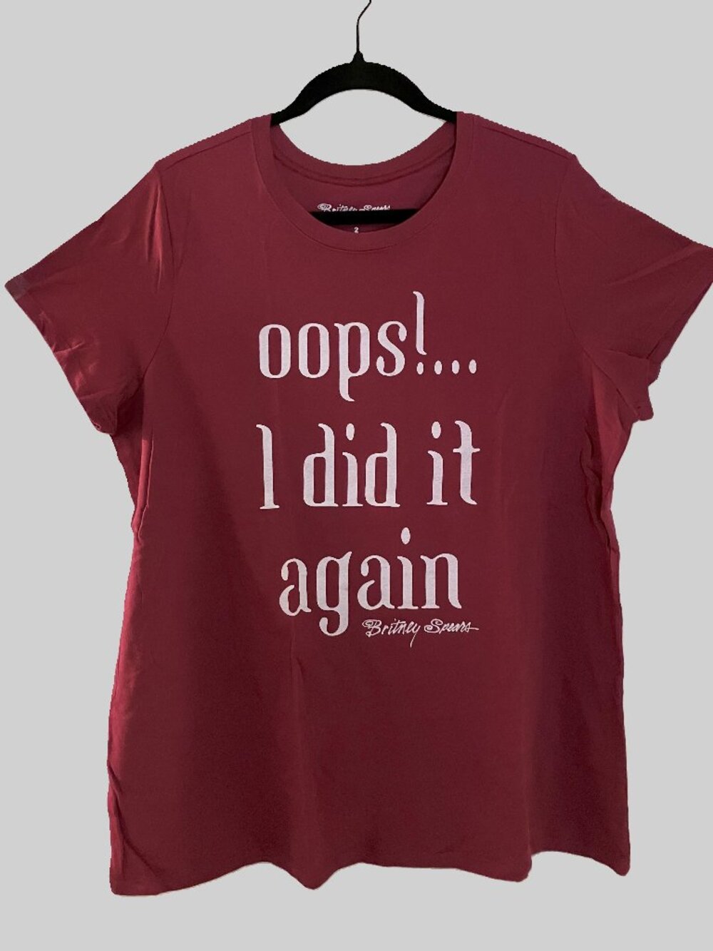 Torrid Size 2 (18-20) BRITNEY SPEARS T-Shirt Maroon Short Sleeve White Graphic